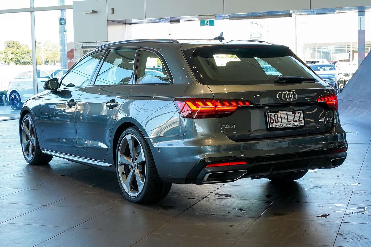 2024 Audi A4 45 TFSI S line B9