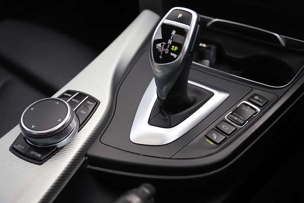 2018 BMW 3 Series 320i M Sport F30 LCI
