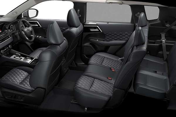 2025 Mitsubishi Outlander PHEV Exceed ZM