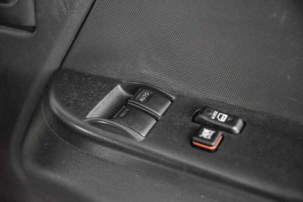 2018 Toyota Hiace Commuter KDH223R