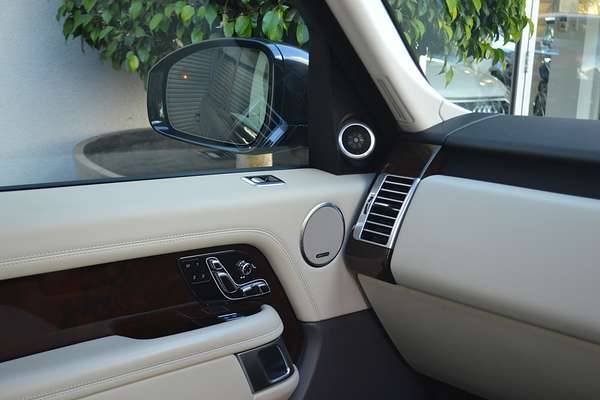 2021 Land Rover Range Rover D300 Vogue L405