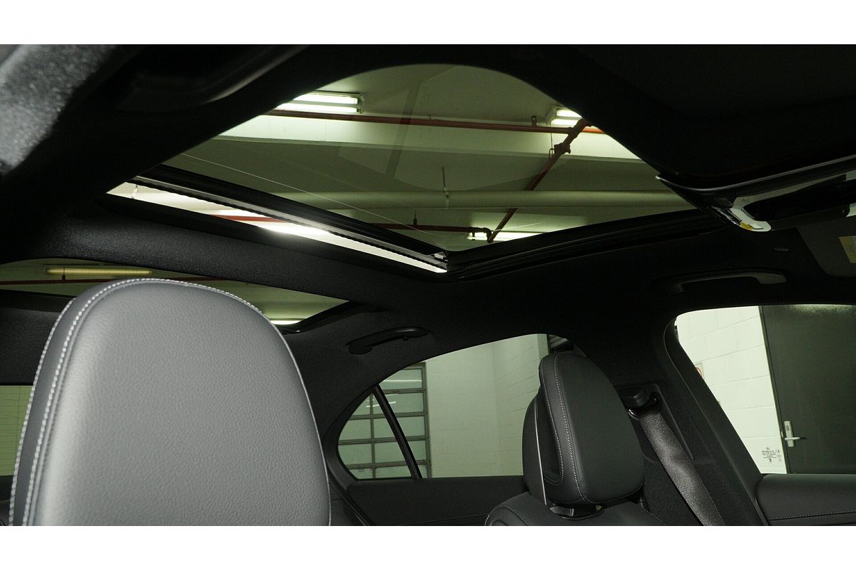 2025 Mercedes-Benz C-Class C200 Sport Edition W206