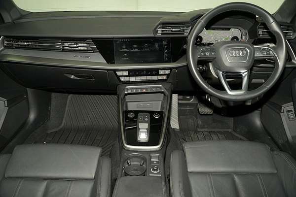 2023 Audi A3 40 TFSI S line GY