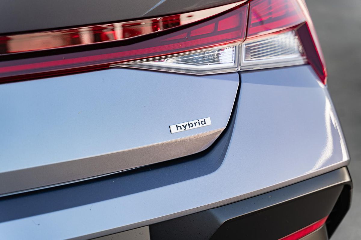 2025 Hyundai i30 Elite Hybrid CN7.V2