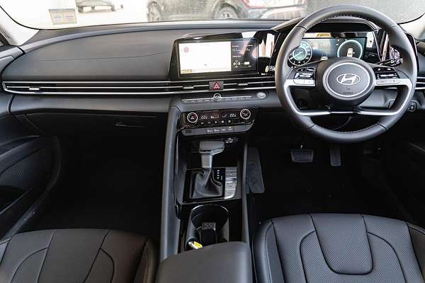 2025 Hyundai i30 Elite Hybrid CN7.V2