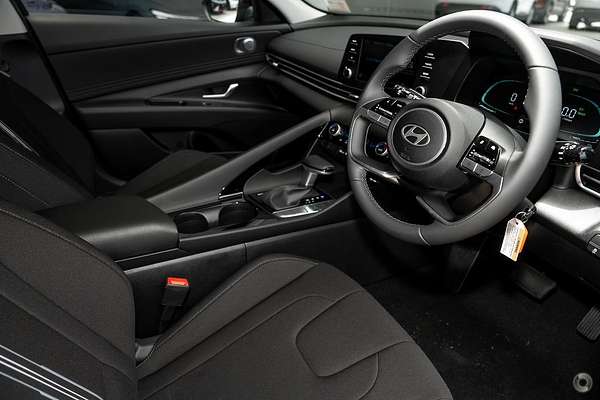2025 Hyundai i30 Hybrid CN7.V2