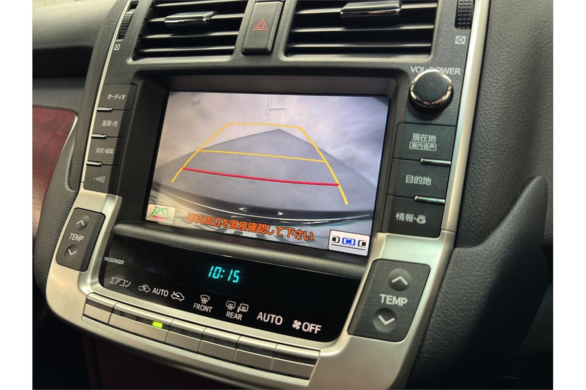 2010 Toyota Crown Majesta C Type URS206