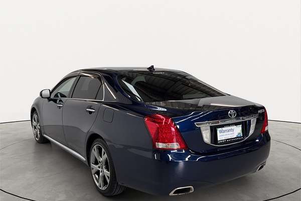 2010 Toyota Crown Majesta C Type URS206
