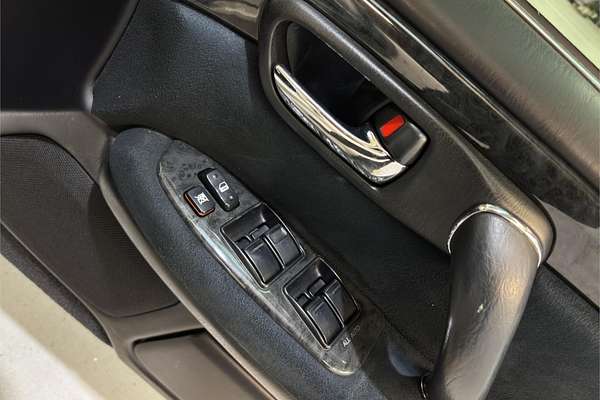 2003 Toyota Crown Estate Athlete V Premium