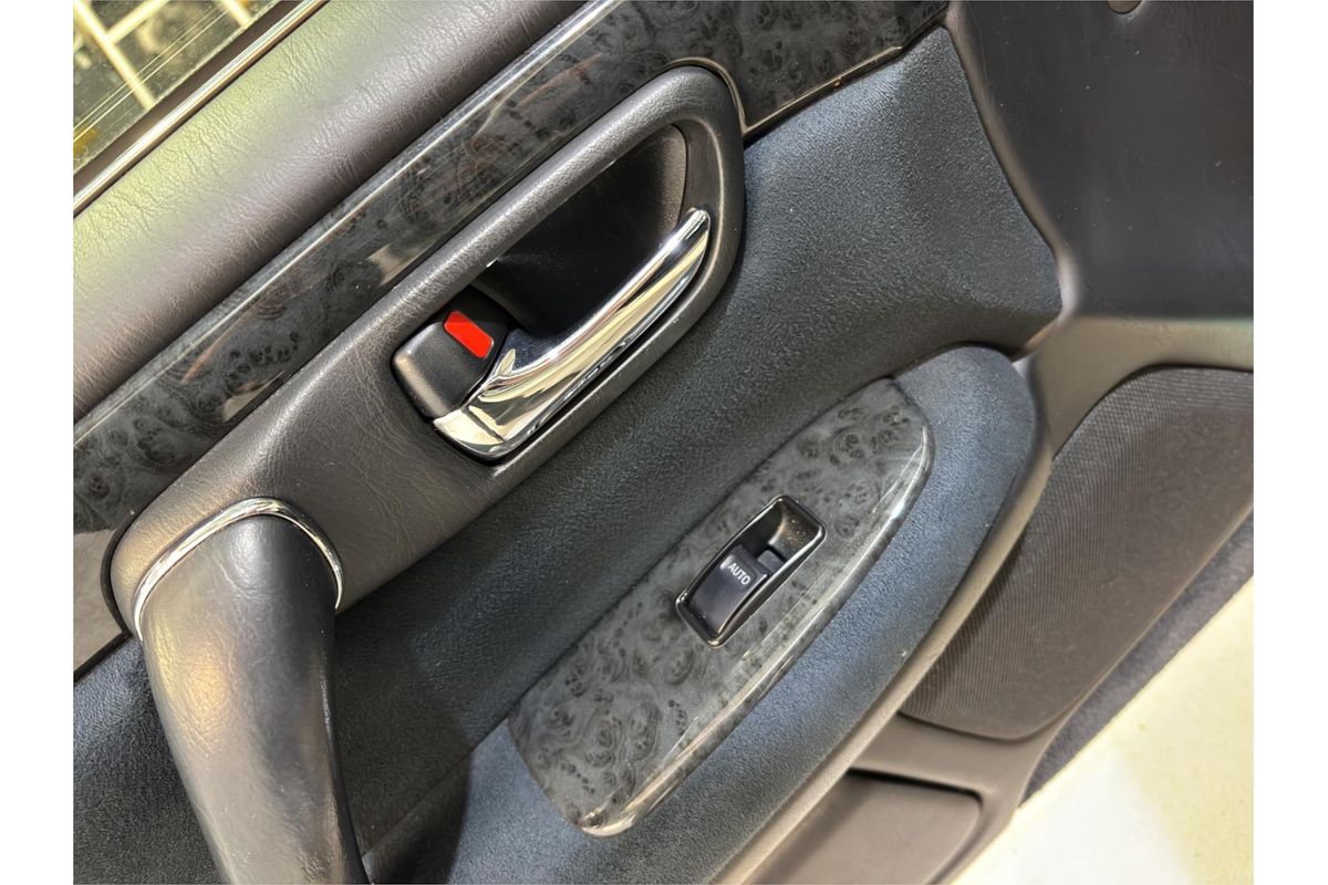 2003 Toyota Crown Estate Athlete V Premium
