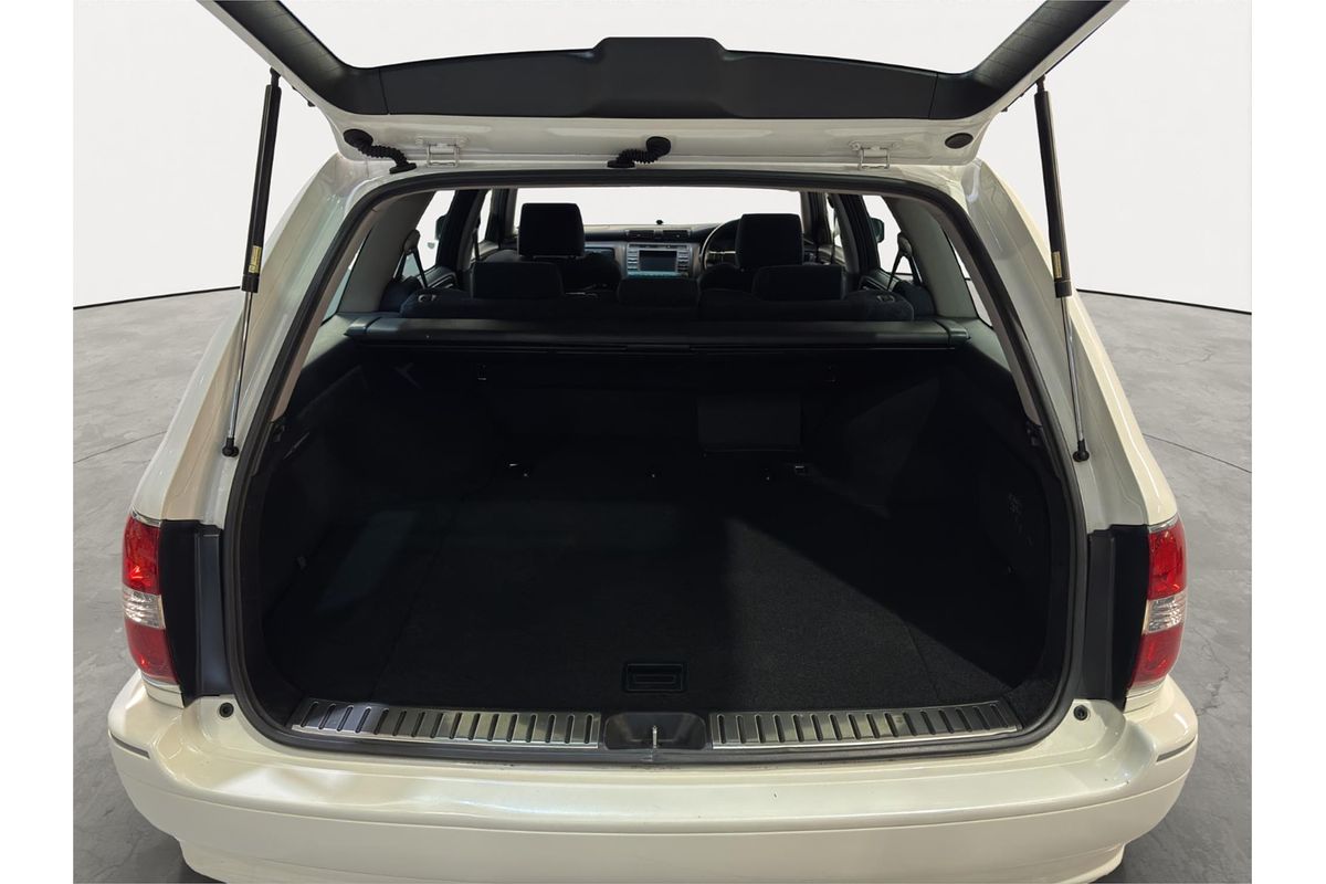 2003 Toyota Crown Estate Athlete V Premium