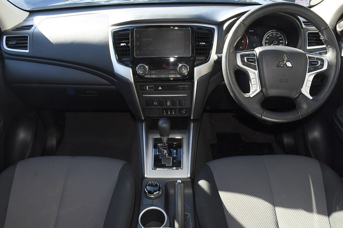 2023 Mitsubishi Triton GLX-R MR 4X4