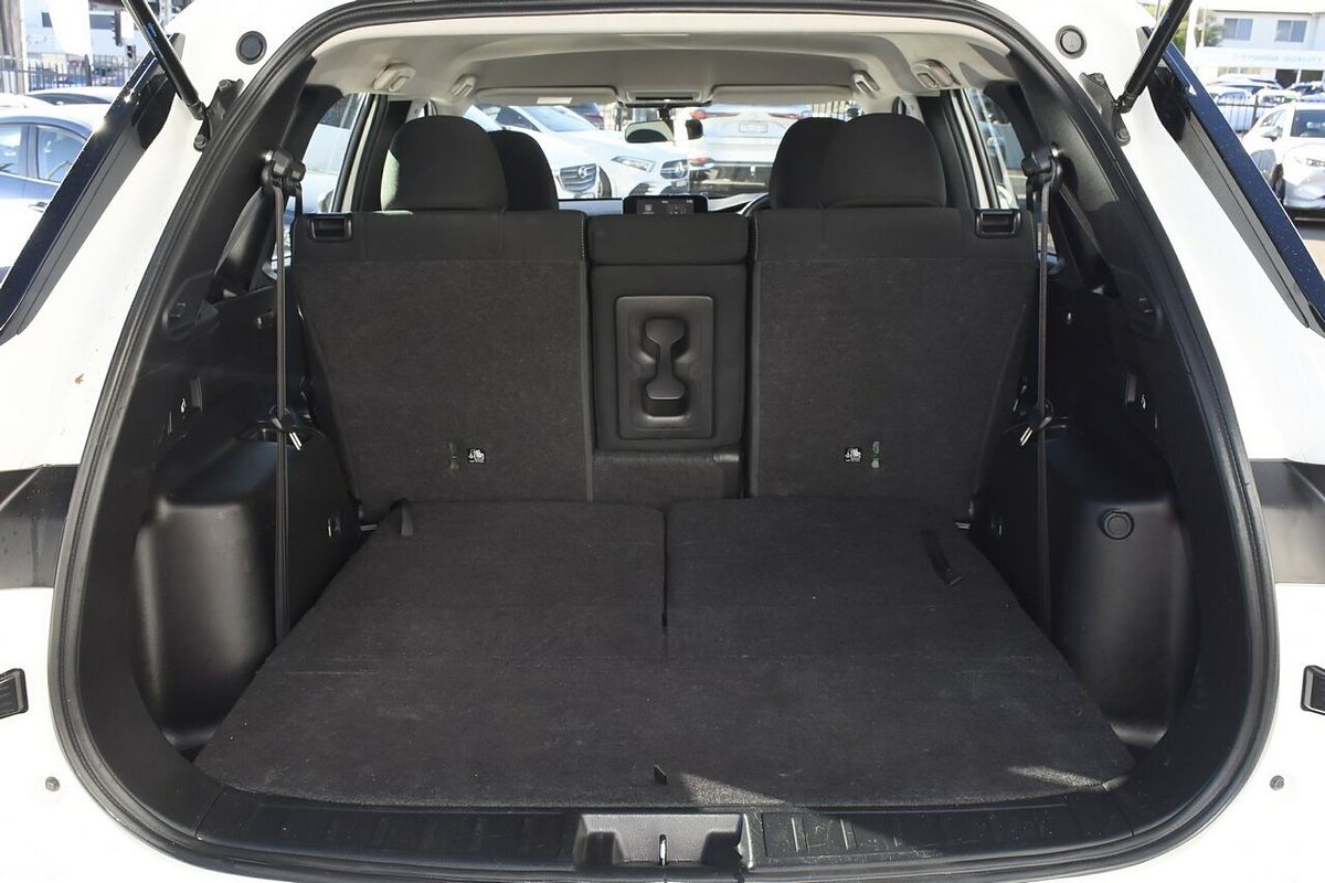 2023 Mitsubishi Outlander ES ZM