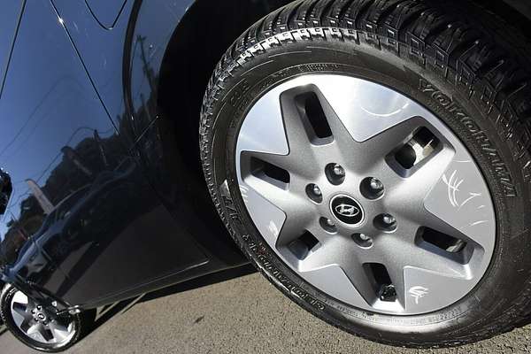 2021 Hyundai STARIA Highlander US4.V1