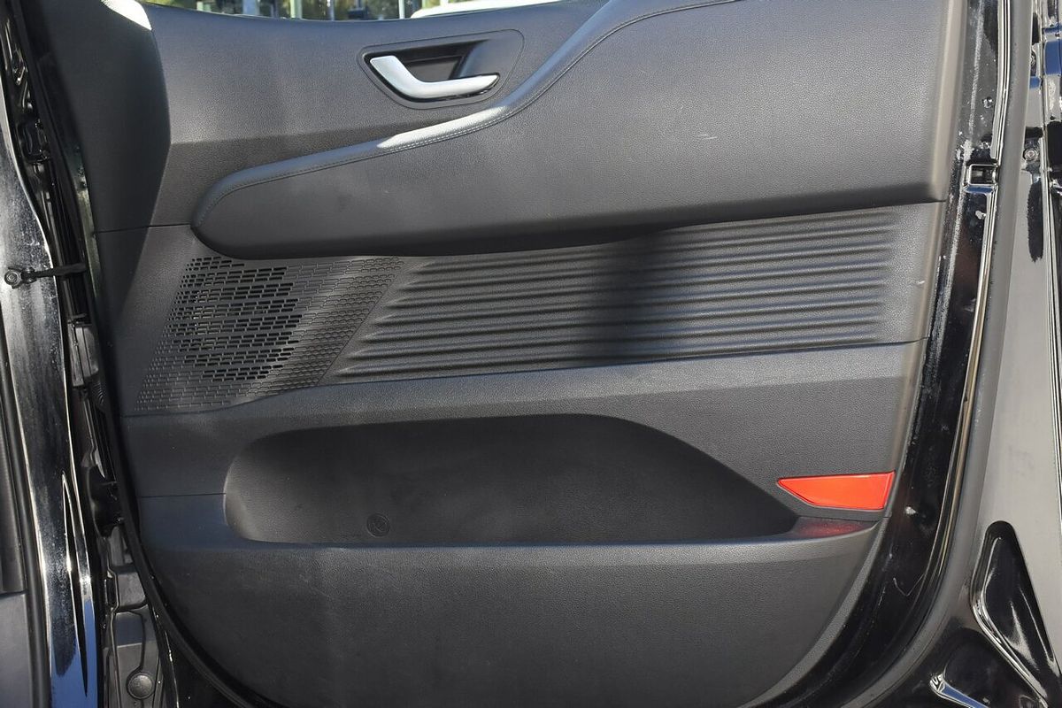 2021 Hyundai STARIA Highlander US4.V1