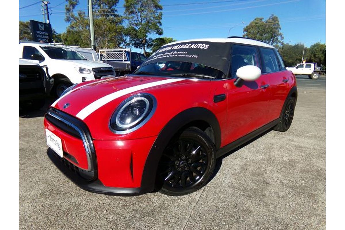 2021 MINI Hatch Cooper Classic F55 LCI-2