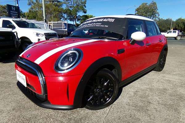 2021 MINI Hatch Cooper Classic F55 LCI-2