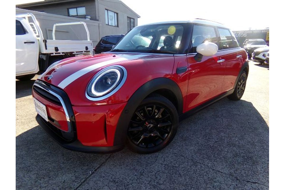 2021 MINI Hatch Cooper Classic F55 LCI-2