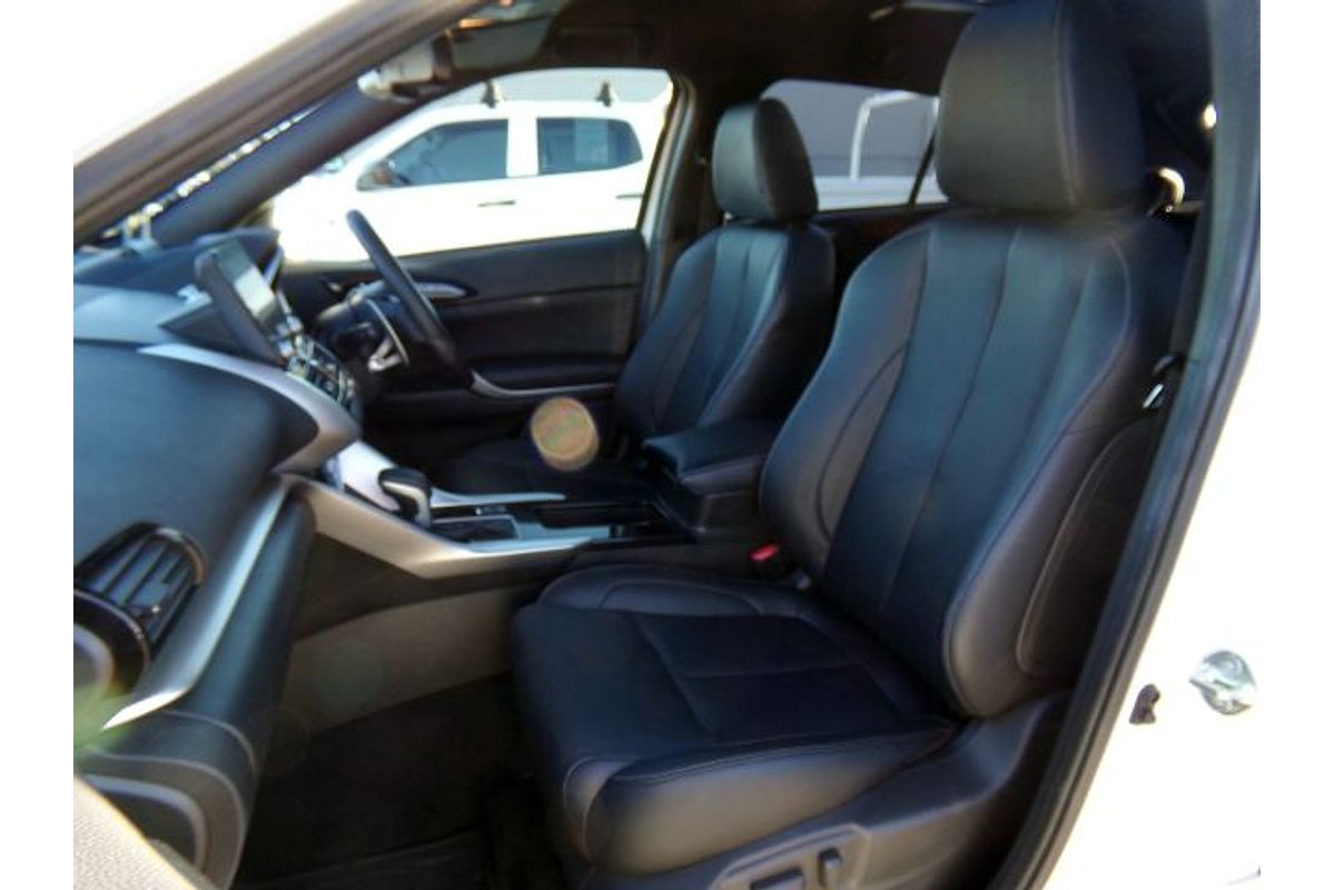 2023 Mitsubishi Eclipse Cross Exceed YB
