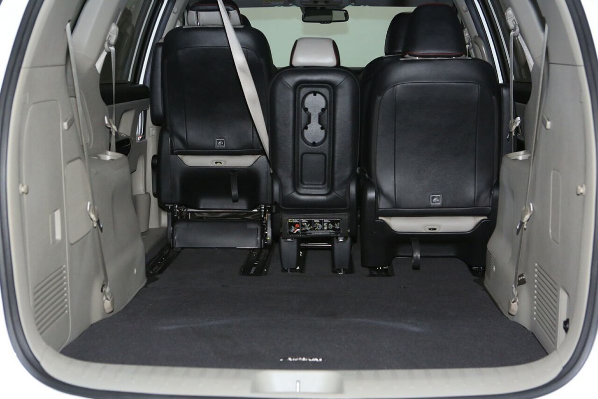 2019 Kia Carnival SLi YP