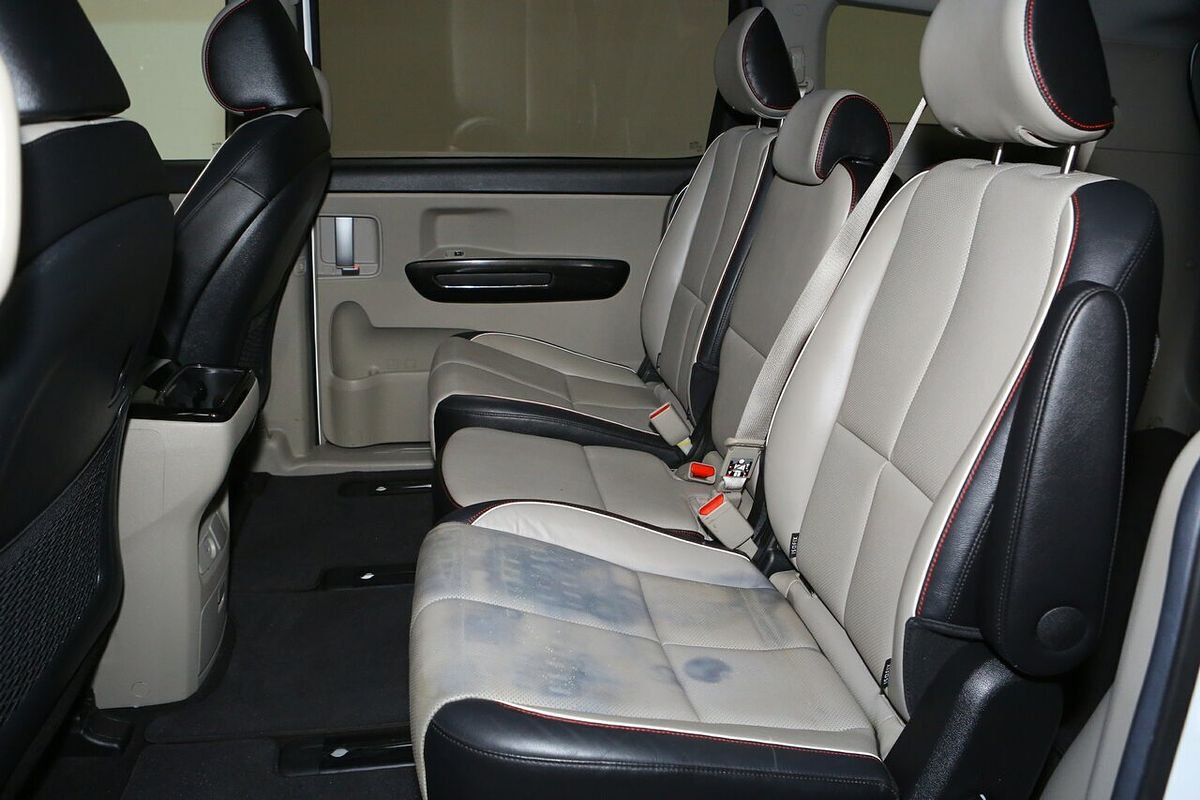 2019 Kia Carnival SLi YP