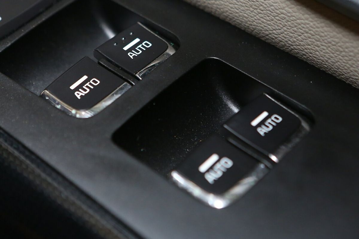 2019 Kia Carnival SLi YP