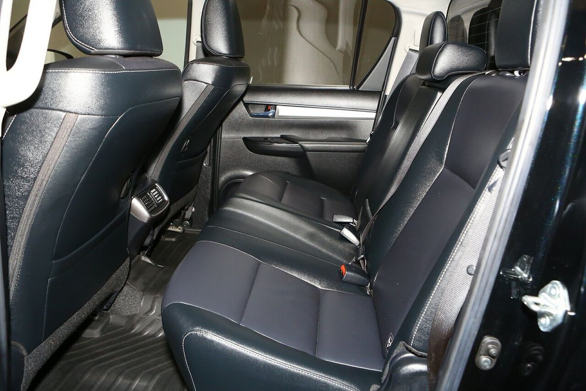 2020 Toyota Hilux SR5 GUN126R 4X4