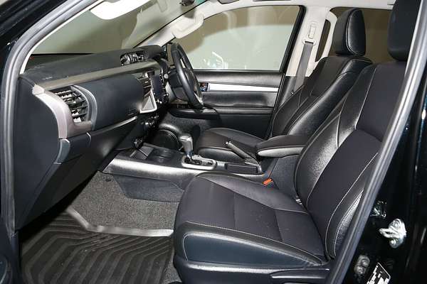 2020 Toyota Hilux SR5 GUN126R 4X4