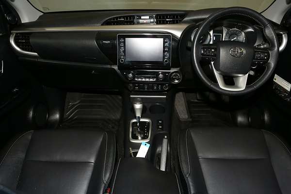2020 Toyota Hilux SR5 GUN126R 4X4
