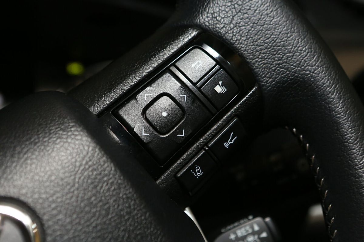 2020 Toyota Hilux SR5 GUN126R 4X4