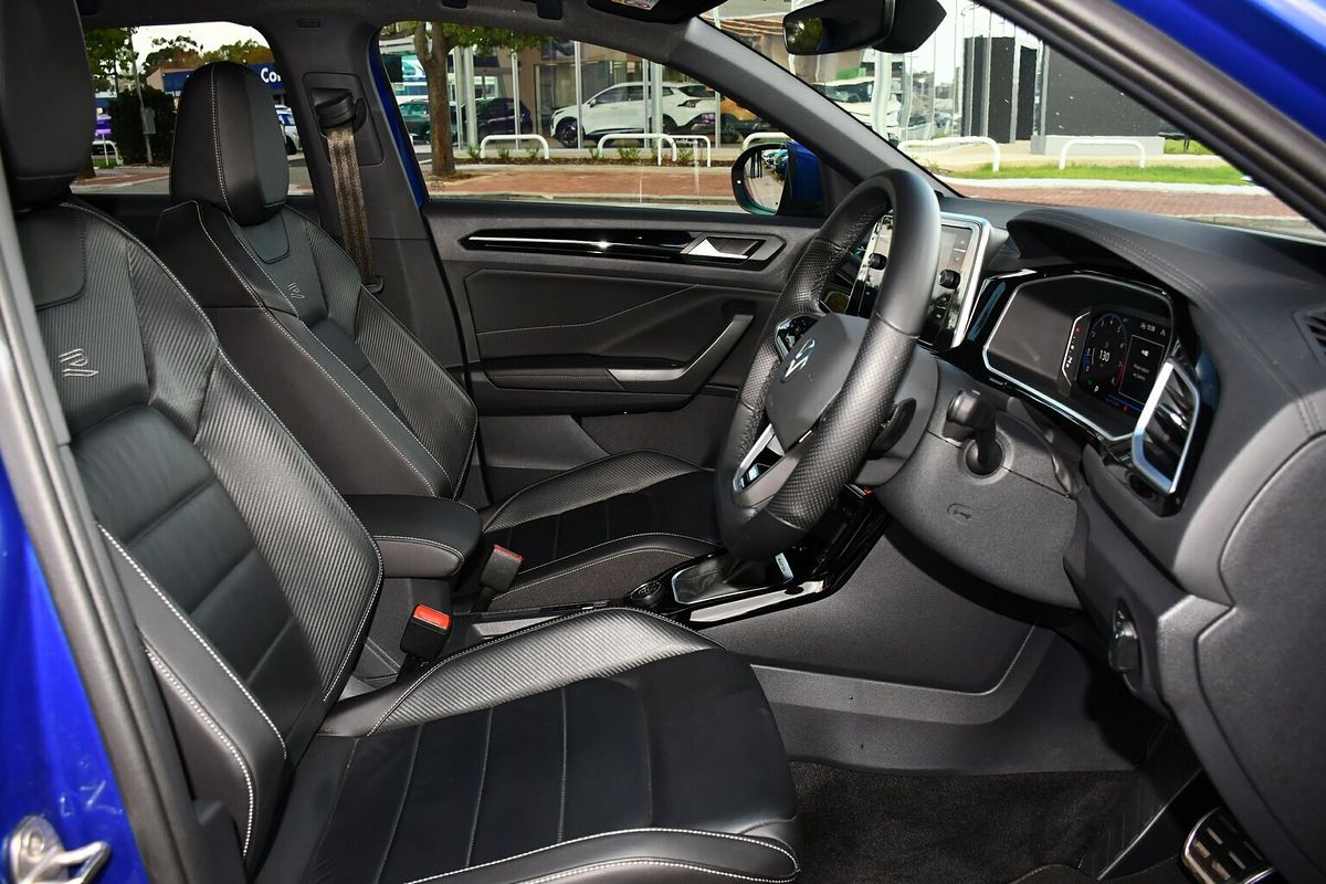 2023 Volkswagen T-Roc 140TSI R-Line D11