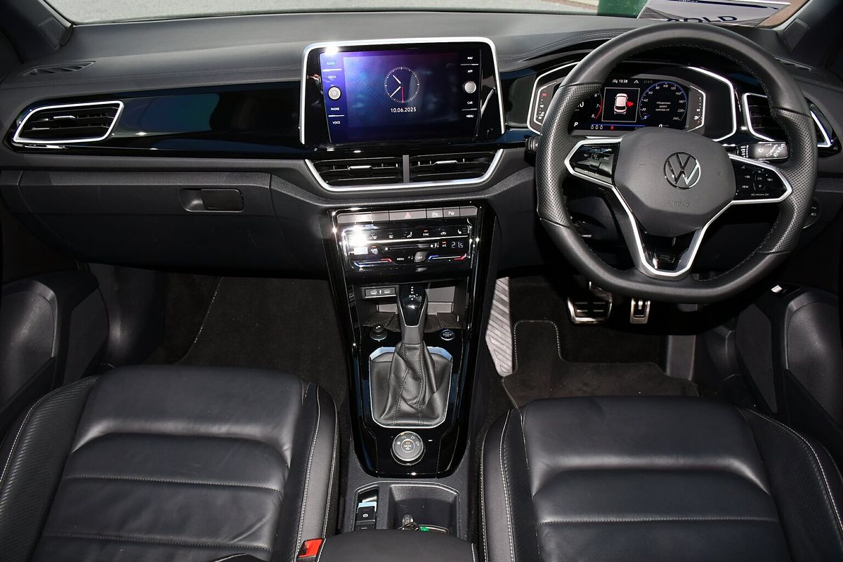 2023 Volkswagen T-Roc 140TSI R-Line D11