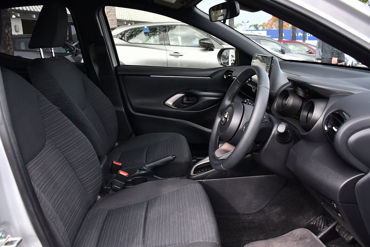 2022 Toyota Yaris SX MXPA10R