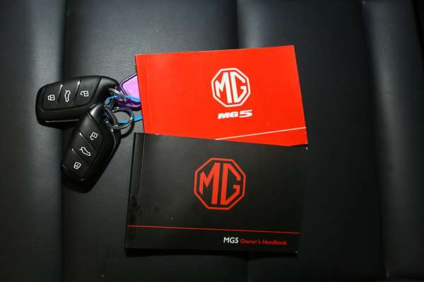 2024 MG MG5 Vibe