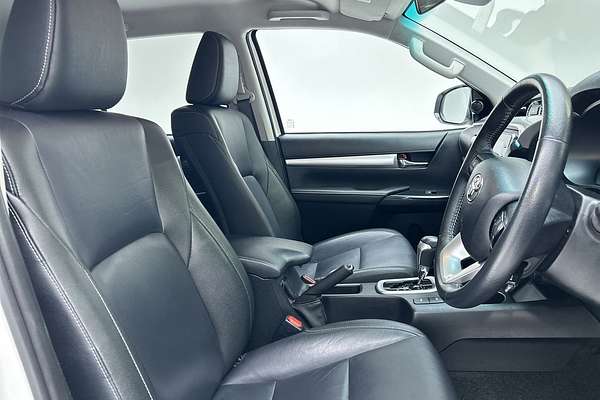 2023 Toyota Hilux SR5 GUN126R 4X4