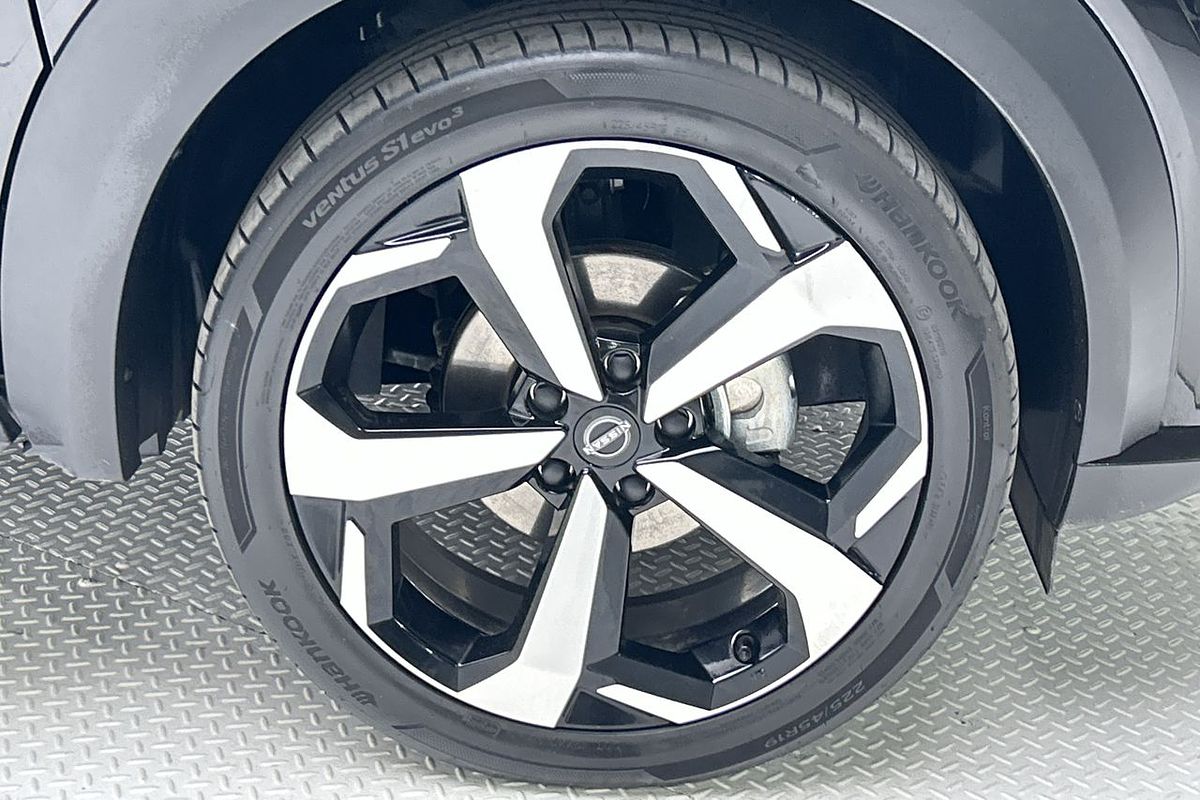 2023 Nissan JUKE ST-L F16