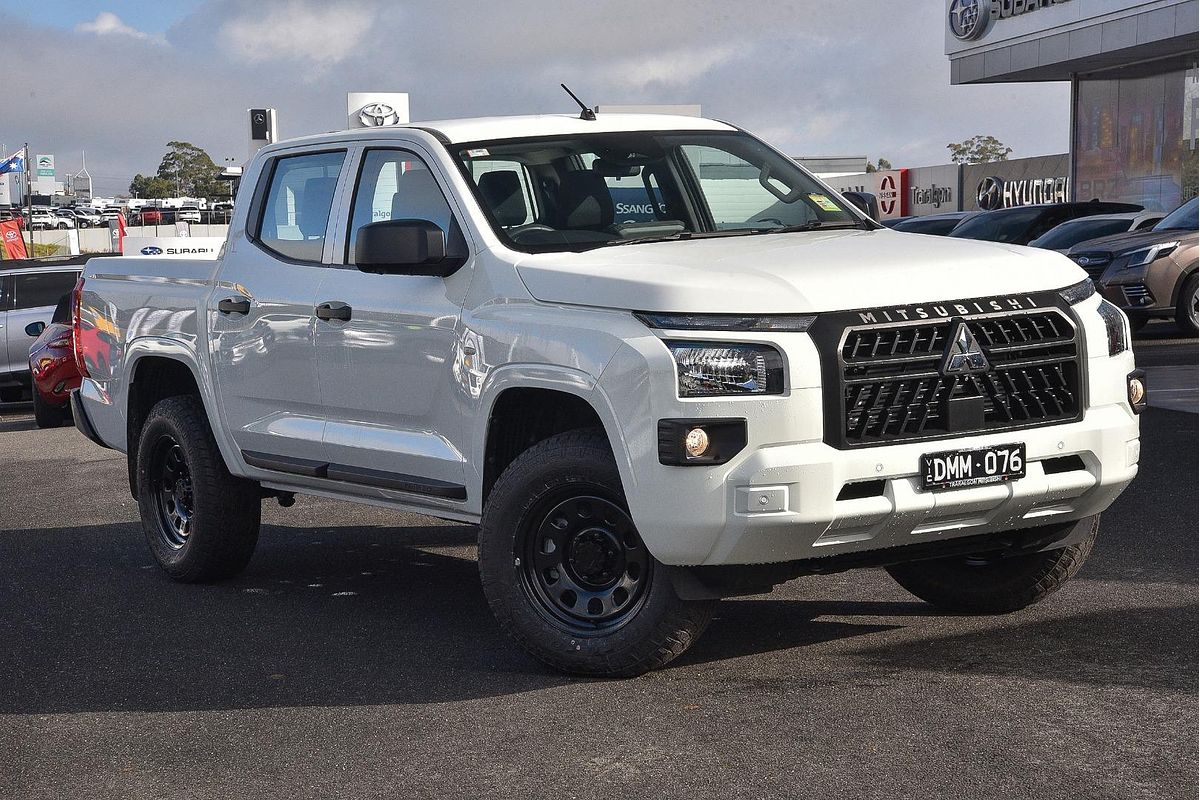 2024 Mitsubishi Triton GLX MV 4X4