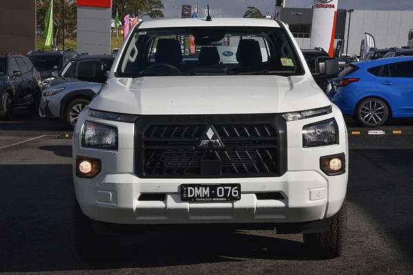 2024 Mitsubishi Triton GLX MV 4X4