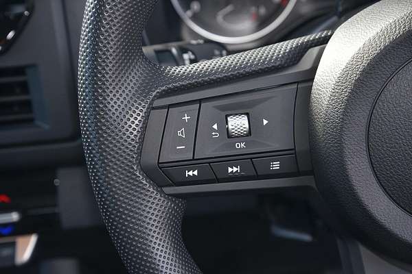 2024 Mitsubishi Triton GLX MV 4X4