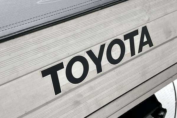 2022 Toyota Hilux Workmate TGN121R Rear Wheel Drive