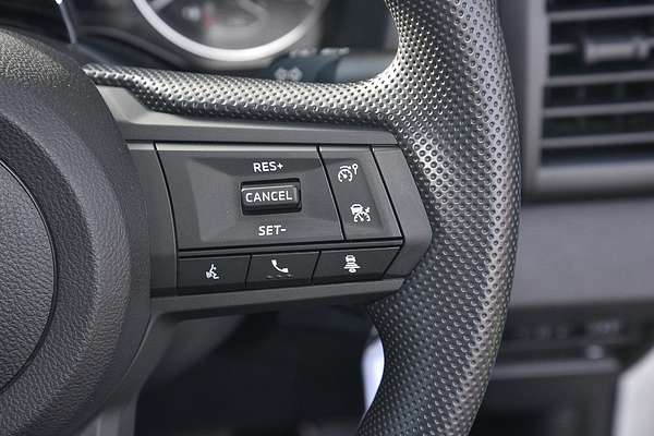 2024 Mitsubishi Triton GLX MV 4X4