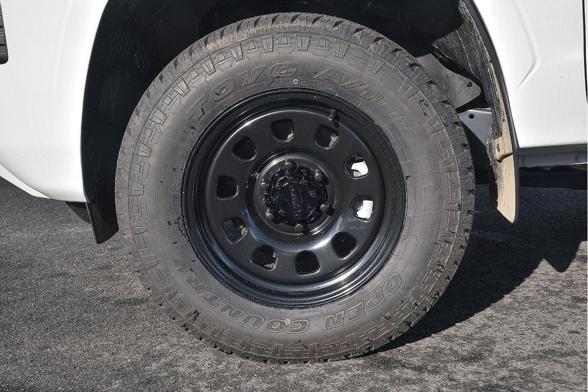 2024 Mitsubishi Triton GLX MV 4X4