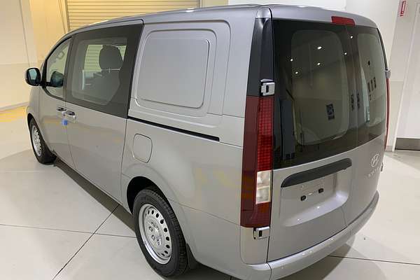 2025 Hyundai STARIA LOAD  US4.V3
