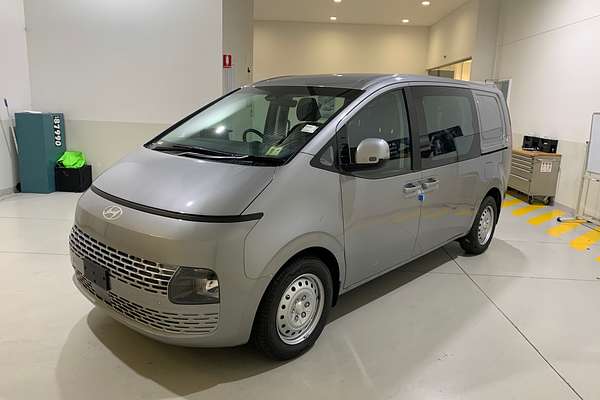 2025 Hyundai STARIA LOAD  US4.V3
