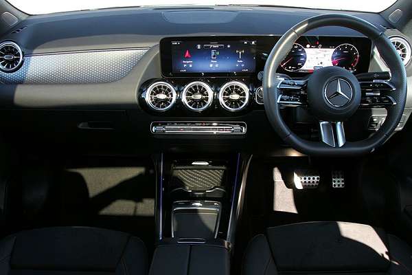 2025 Mercedes-Benz GLA-Class GLA200 H247