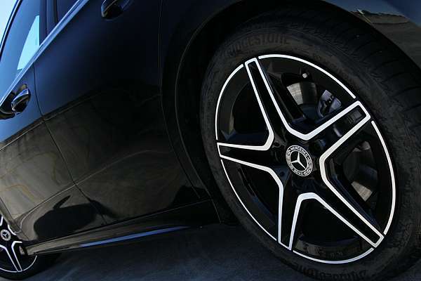2024 Mercedes-Benz A-Class A250 V177