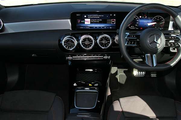 2024 Mercedes-Benz A-Class A250 V177