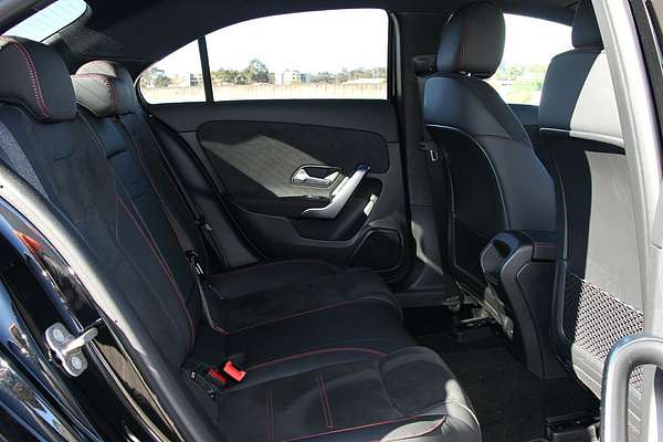 2024 Mercedes-Benz A-Class A250 V177