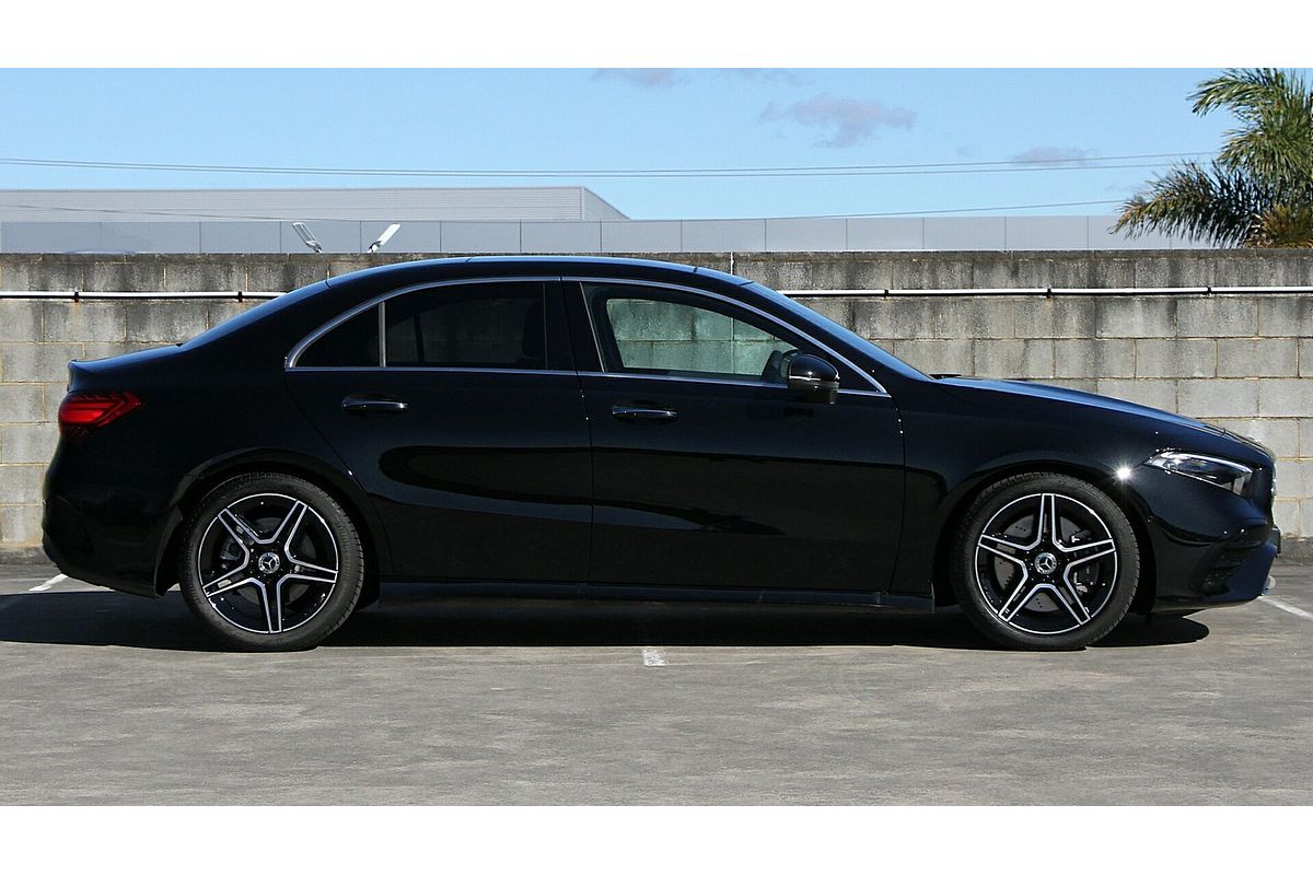 2024 Mercedes-Benz A-Class A250 V177