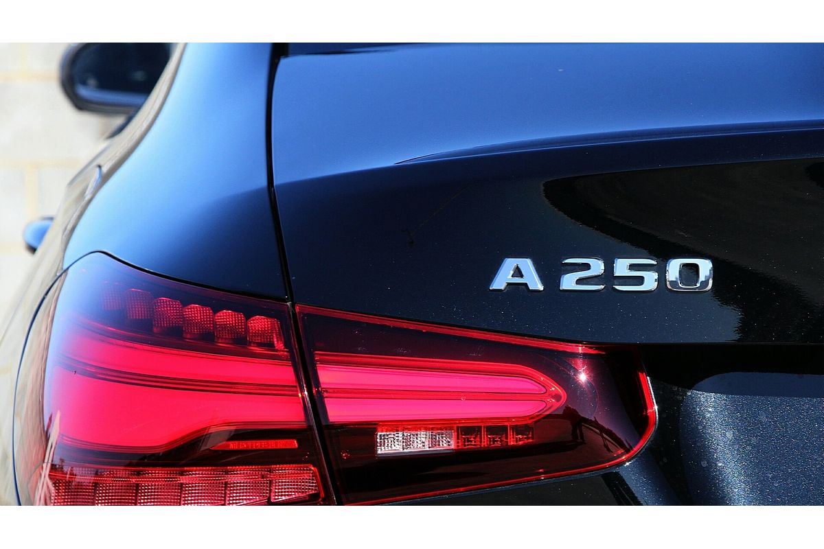 2024 Mercedes-Benz A-Class A250 V177